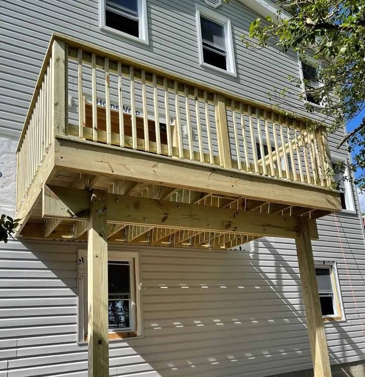 Custom Deck — Morristown, TN