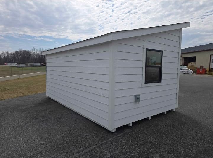 Storage Shed — Johnson City, TN